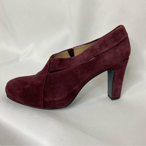 Eileen Fisher Suede Booties Mulberry Purple Cutout Size 7 - Picture 4 of 12